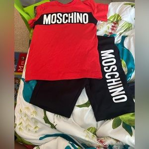 Size 8 Moschino Boys set.